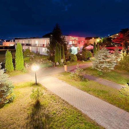 Bispol Hotel Trzebiatow  ภายนอก รูปภาพ